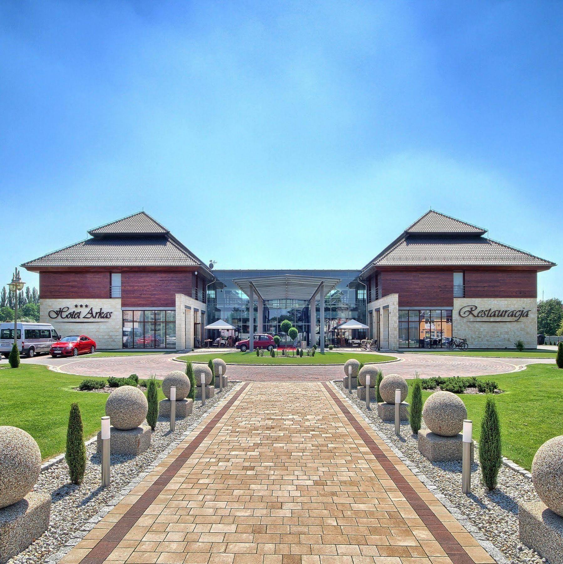 Hotel Arkas Prószków Exterior foto